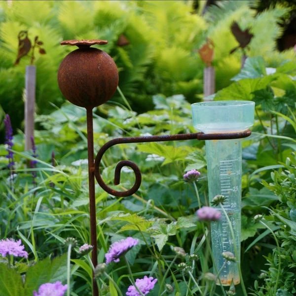 Csapadékmérő tartó - Mákgubóval