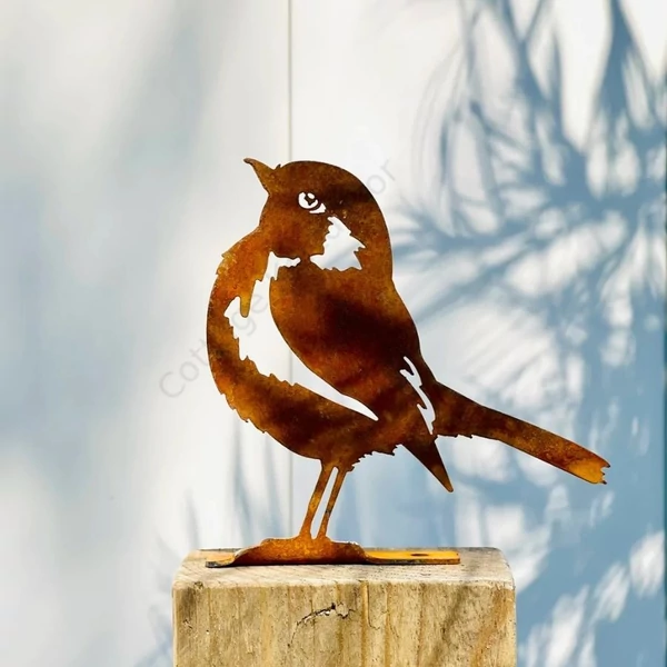 Vörösbegy Madár szobor