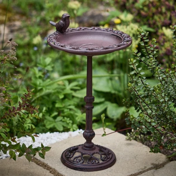 Öntöttvas madáritató (38cm)