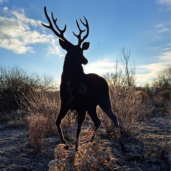 Életnagyságú Szarvasbika sziluett